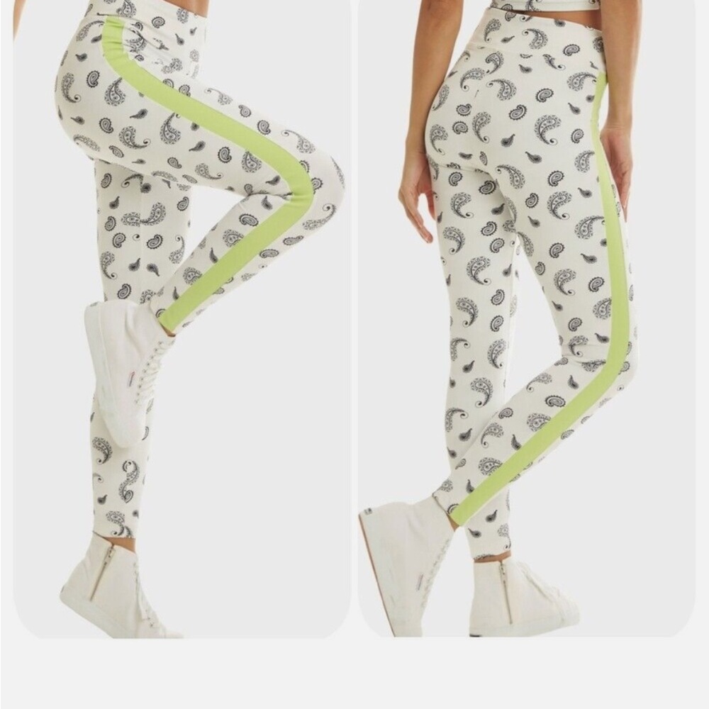 KORAL leggings
